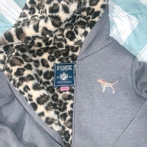 PINK Victoria’s Secret fleece lined zip-up hoodie